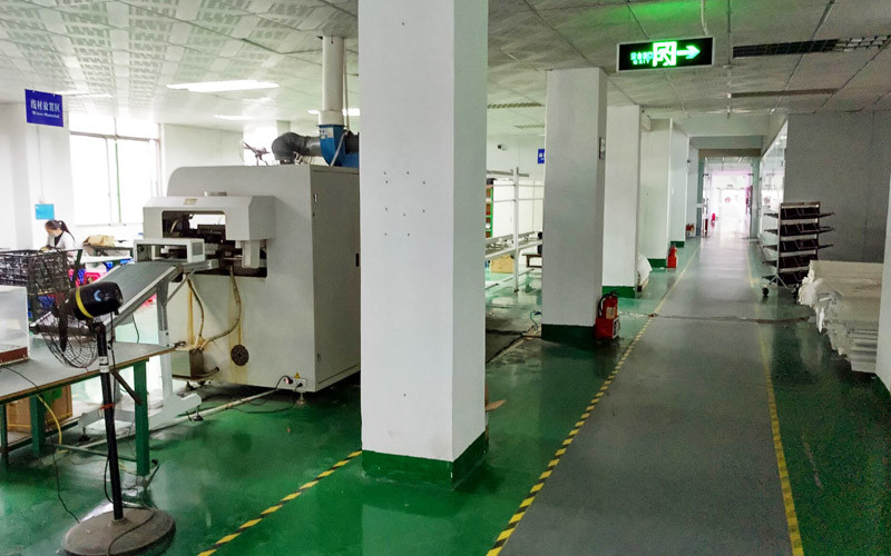 Aladdin Precision Lighting Tech Limited linea di produzione del produttore